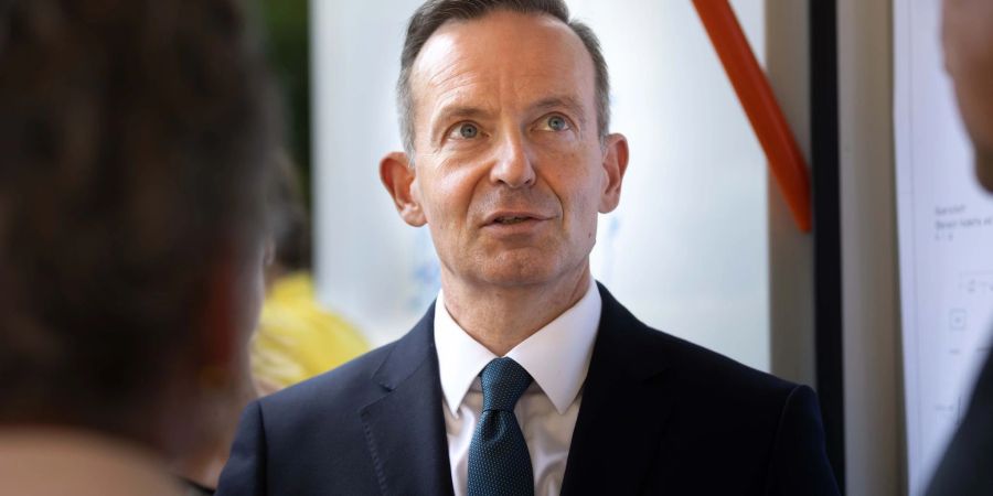 Die Deutsche Klima-Allianz wirft Bundesverkehrsminister Volker Wissing «Arbeitsverweigerung in Sachen Klimaschutz» vor.