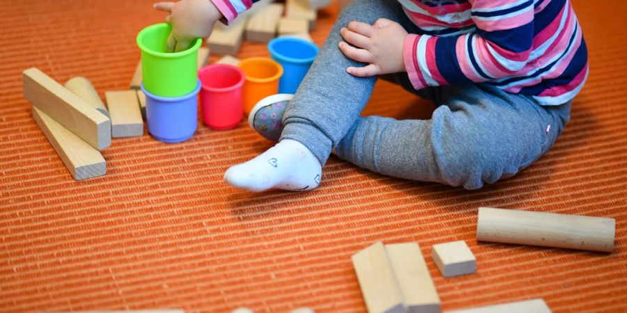 Die Bundesländer sollen für weitere Qualitätsverbesserungen in den Kitas über die kommenden zwei Jahren knapp vier Milliarden Euro bekommen.