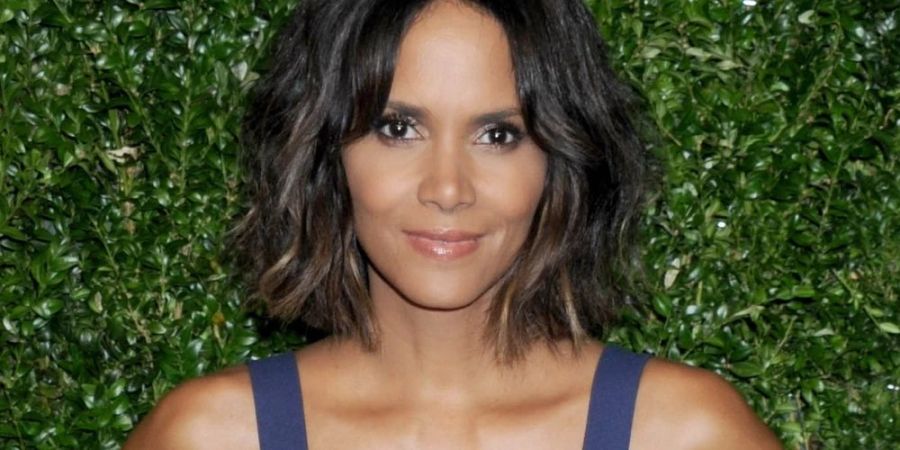 Halle Berry hat sich für eine neue Haarfarbe entschieden.