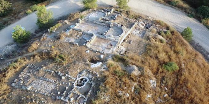 Israelische Soldaten haben bei einer Militärübung einen 1500 Jahre alten Klosterkomplex wiederentdeckt. Foto: Idan Yunish/Israel Antiquities Authority/dpa - ACHTUNG: Nur zur redaktionellen Verwendung im Zusammenhang mit der aktuellen Berichterstattung und nur mit vollständiger Nennung des vorstehenden Credits kloster
