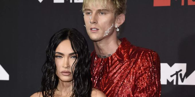 Megan Fox und Machine Gun Kelly sind verlobt. Megan Fox Machine Gun Kelly