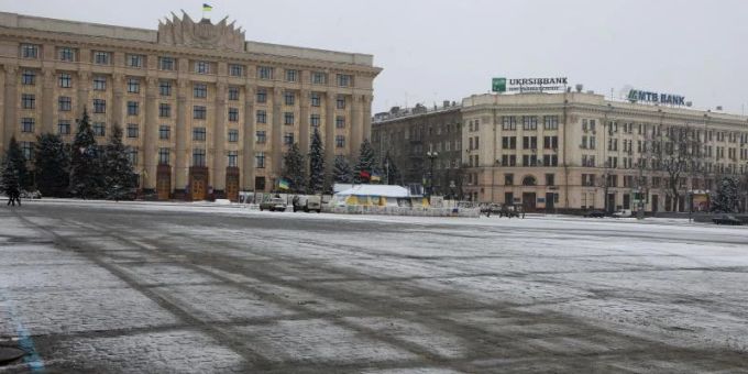 Ein zentraler Platz in Charkiw im Nordosten der Ukraine. Foto: -/Ukrinform/dpa Ein zentraler Platz in Charkiw im Nordosten der Ukraine. Foto: -/Ukrinform/dpa