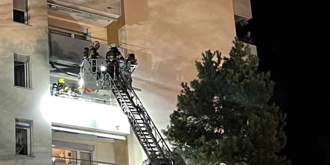 Lachen: Balkonbrand – keine Verletzten Lachen: Balkonbrand – keine Verletzten