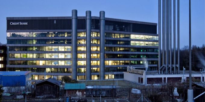 Der grösste Bürokomplex der Schweiz, der Uetlihof, wird verkauft. uetlihof
