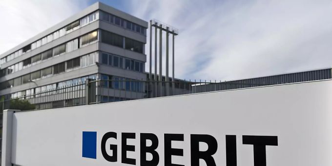 Der Sanitärtechnikkonzern Geberit hat im Geschäftsjahr 2021 markant mehr Umsatz erzielt als im Vorjahr. Die Verkäufe lagen auch deutlich über dem Niveau von 2019 und erreichten einen neuen Rekordstand. (Archivbild) Der Sanitärtechnikkonzern Geberit hat im Geschäftsjahr 2021 markant mehr Umsatz erzielt als im Vorjahr. Die Verkäufe lagen auch deutlich über dem Niveau von 2019 und erreichten einen neuen Rekordstand. (Archivbild)