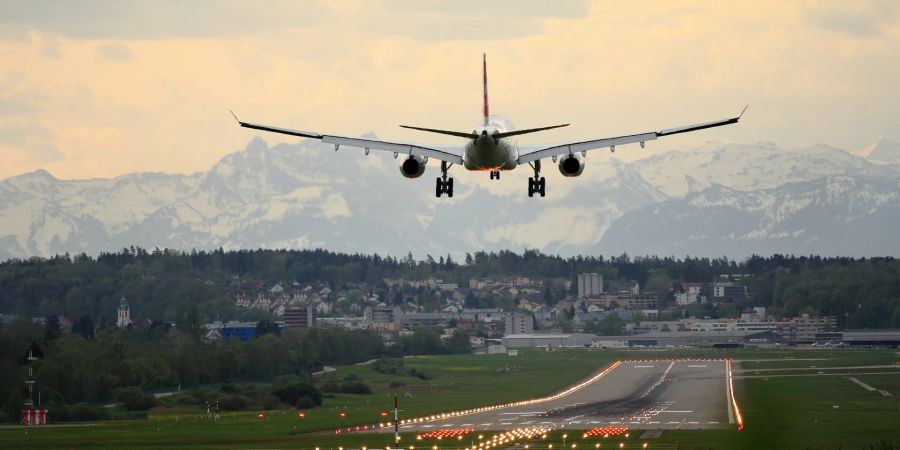 Flugzeuglandung