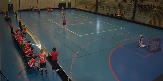 Unihockey Baden-Birmenstorf bei einem Spiel in der GoEasy Arena. - Baden Unihockey Baden-Birmenstorf bei einem Spiel in der GoEasy Arena. - Baden