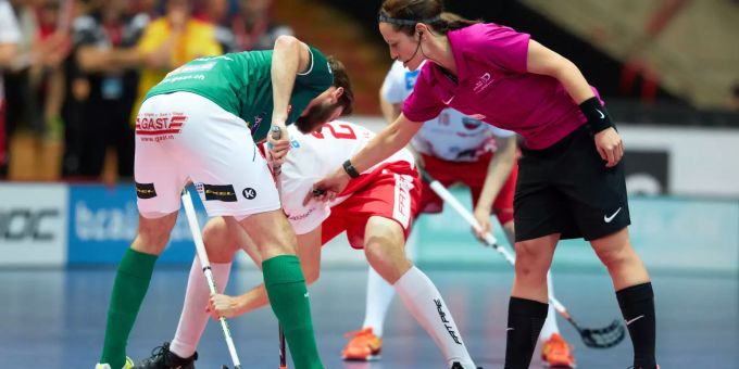 Unihockey Anpfiff (Symbolbild) Unihockey Anpfiff (Symbolbild)