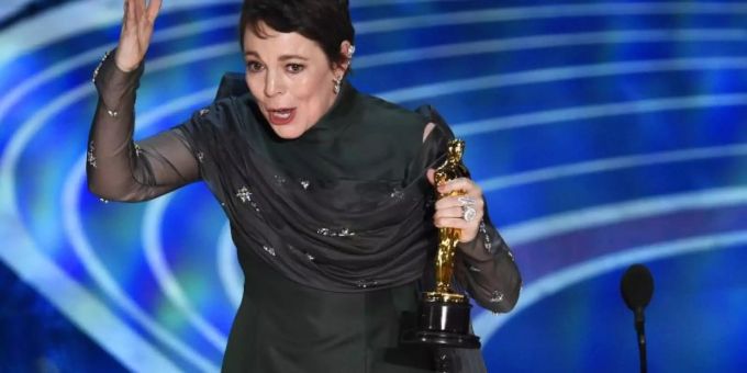 Olivia Colman mit ihrem Oscar als beste Hauptdarstellerin für ihre Rolle in «The Favourite». Foto: Olivia Colman mit ihrem Oscar als beste Hauptdarstellerin für ihre Rolle in «The Favourite». Foto: