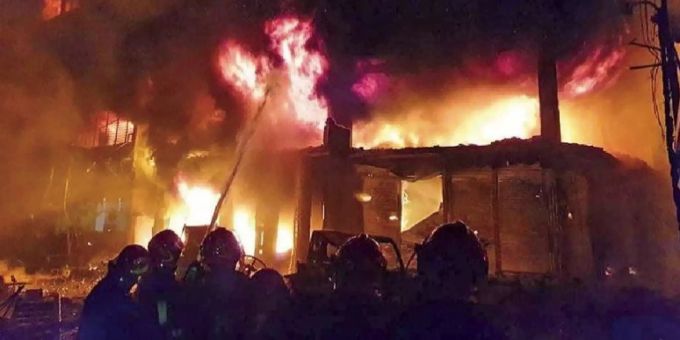 Feuerhölle in Dhaka - Fast 70 Tote bei Grossbrand in Bangladesch