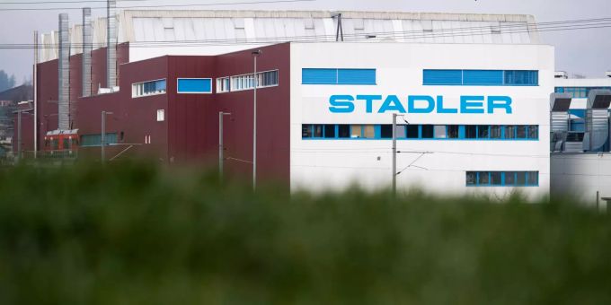Blick auf den Hauptsitz von Stadler Rail in Bussnang TG. stadler rail