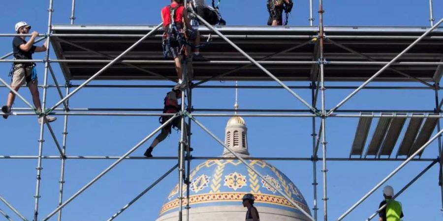 Die amerikanische Konjunktur hat zum Jahresbeginn wieder kräftig Fahrt aufgenommen. Foto: Michael Reynolds/EPA/dpa