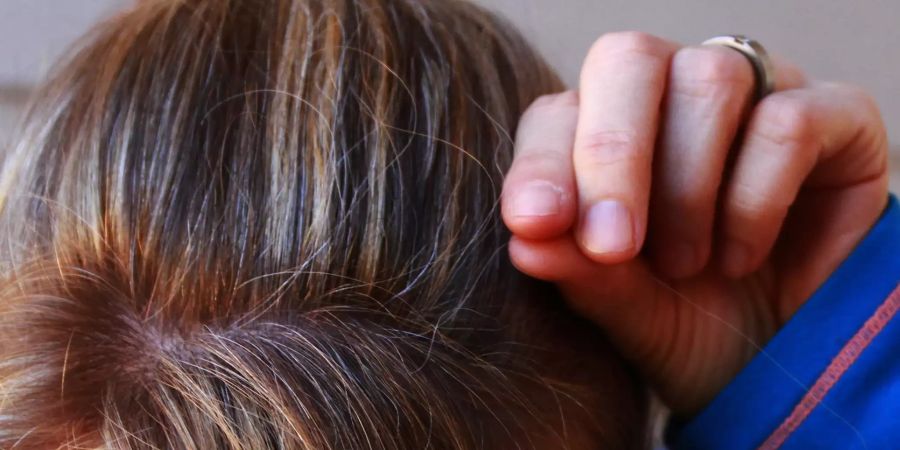 Graue Haare