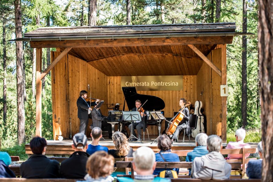 Konzert im Taiswald.