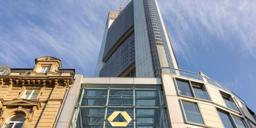 «Wir sind mit viel Schwung ins Jahr gestartet und knüpfen damit nahtlos an das starke Vorjahr an», bilanziert der Commerzbank-Vorstandsvorsitzende Manfred Knof.