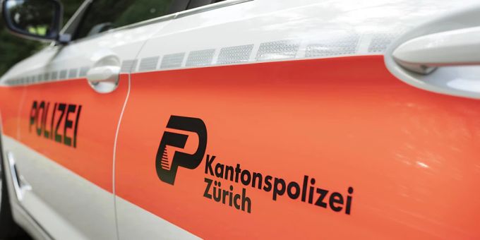 Der 32-Jährige wurde jeweils am Tatort festgenommen. Polizei
