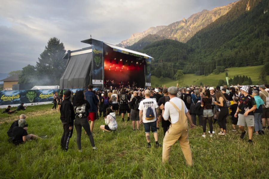 Leser Markus K.* wollte wegen seiner Angststörung CBD-Öl mit an das Greenfield-Festival nehmen. (Symbolbild)