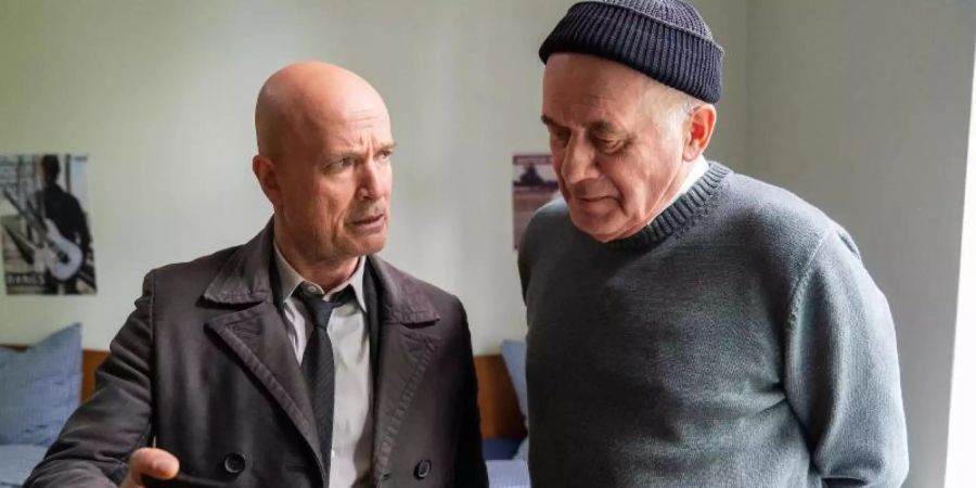 «Der Kriminalist» mit Christian Berkel (l) in der Hauptrolle hat das Quotenrennen gemacht. Foto: Oliver Feist/ZDF/dpa
