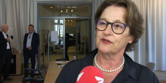 Brigitte roux lichtspektakel Bundesplatz