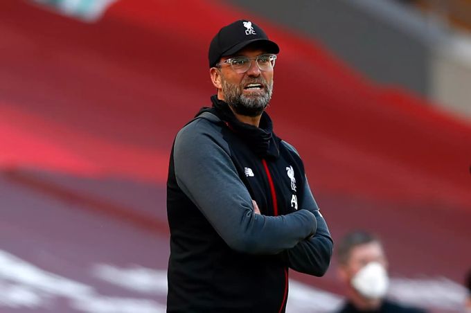 Liverpool-Trainer Jürgen Klopp sieht insgesamt drei Tore seiner Mannschaft in der ersten Halbzeit. Liverpool