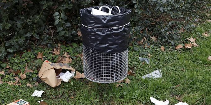 Tausende von Helferinnen und Helfern befreiten am nationalen Clean-Up-Day Strassen, Plätze, Wiesen und Wälder von herumliegendem Abfall. (Archivbild) Tausende von Helferinnen und Helfern befreiten am nationalen Clean-Up-Day Strassen, Plätze, Wiesen und Wälder von herumliegendem Abfall. (Archivbild)