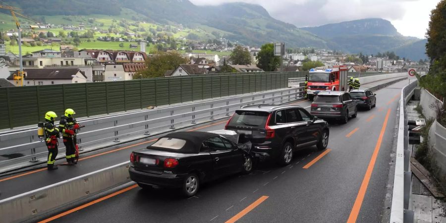 Seewen SZ: Zwei Auffahrkollisionen auf der Autobahn