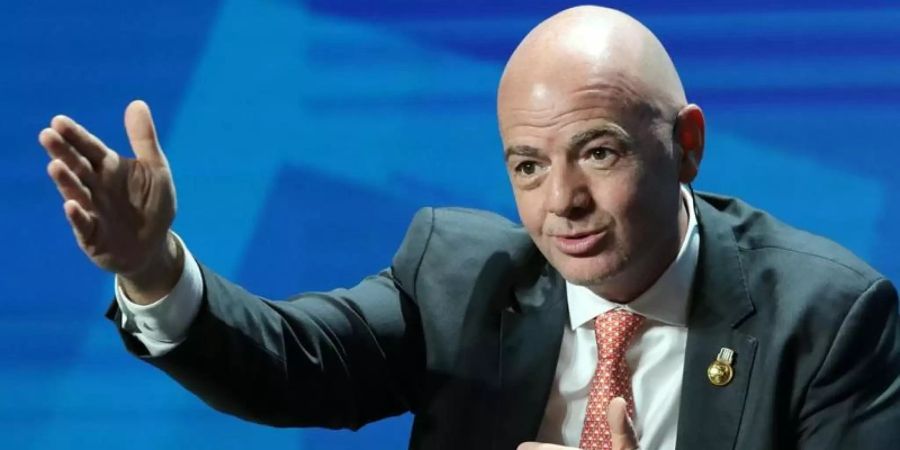 FIFA-Präsident Gianni Infantino ist sich nicht sicher, ob die Club-WM im Dezember stattfindet. Foto: Mahmoud Khaled/XinHua/dpa