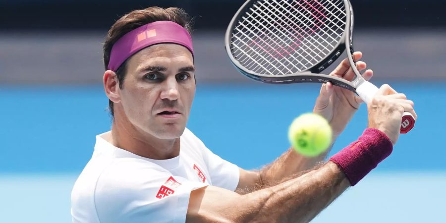 Roger Federer kehrt voraussichtlich erst im Januar 2021 auf die Tennis-Tour zurück.