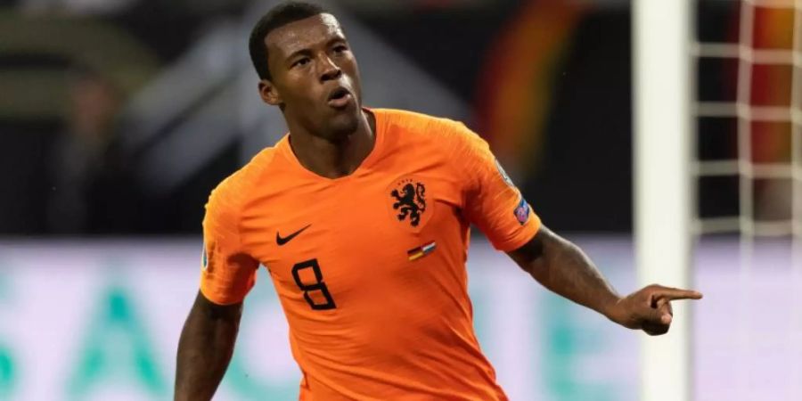 Hat angekündigt den Platz zu verlassen, sollte er in einem Spiel rassistisch beleidigt werden: Georginio Wijnaldum. Foto: Robert Michael/zb/dpa