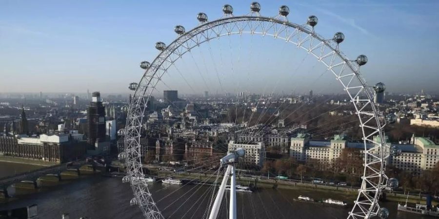 Ein ewiges Symbol für den Lauf der Zeit: das «London Eye». Foto: Kirsty O'connor/PA Wire/dpa