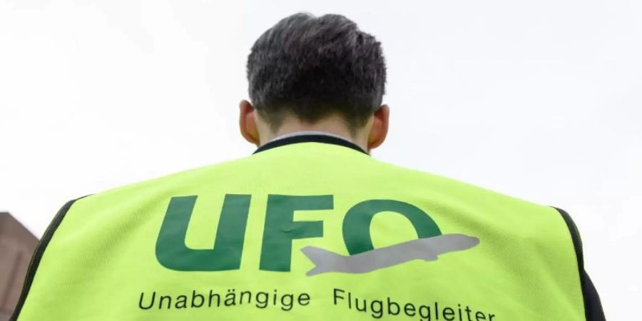 Der Streik der Kabinengewerkschaft Ufo ist zwar vorerst beendet, der Konflikt jedoch noch nicht beigelegt. Foto: Silas Stein/dpa
