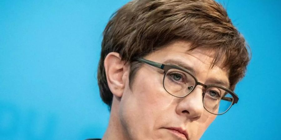 CDU-Chefin Annegret Kramp-Karrenbauer hat ihren Führungsanspruch bekräftigt . Foto: Michael Kappeler/dpa