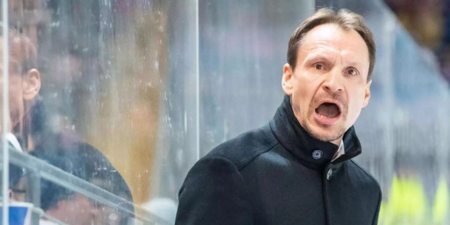 Die von Pavel Gross trainierten Adler Mannheim verloren in Berlin. Foto: Lino Mirgeler/dpa