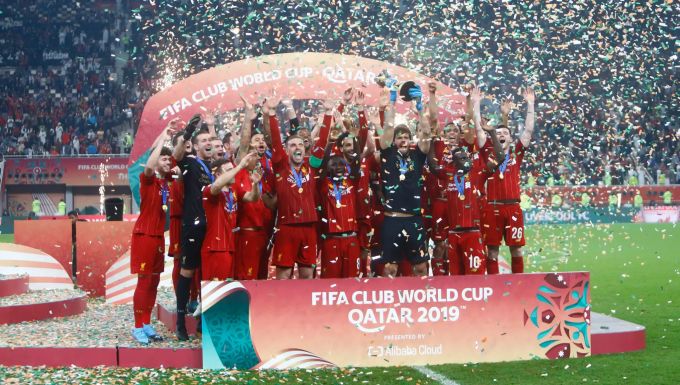 Gut für die Stimmung: Liverpool holte sich abseits der Premier League gerade erst den Club-WM-Titel. Premier League Liverpool Club-WM