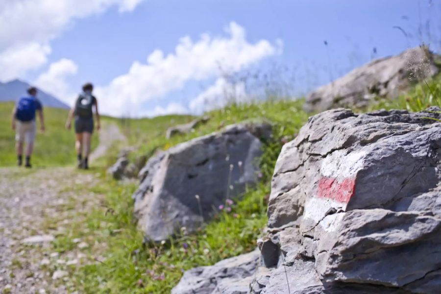 wanderung niederbauen