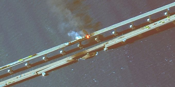 Laut Briten - Reparatur beschädigter Krim-Brücke könnte lange dauern