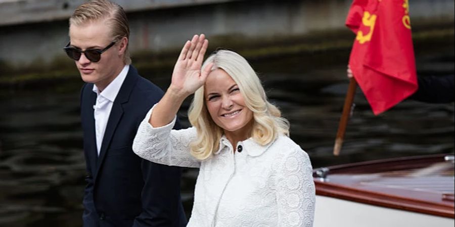 Kronprinzessin Mette-Marit mit ihrem Sohn Marius Borg Høiby.