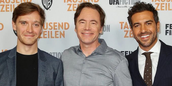 Regisseur Michael Bully Herbig bie der Berlin-Premiere von «Tausend Zeilen» mit seinen beiden Hauptdarstellern Elyas M'Barek (r.) und Jona Nay (l.). Regisseur Michael Bully Herbig bie der Berlin-Premiere von «Tausend Zeilen» mit seinen beiden Hauptdarstellern Elyas M'Barek (r.) und Jona Nay (l.).