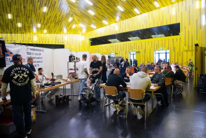 Wer Hunger hatte, konnte sich in der Festwirtschaft verpflegen lassen.