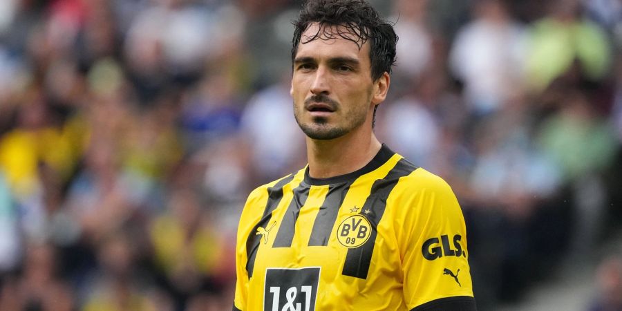 Dortmunds Mats Hummels zeigt sich frustriert nach der Partie gegen FC Sevilla.