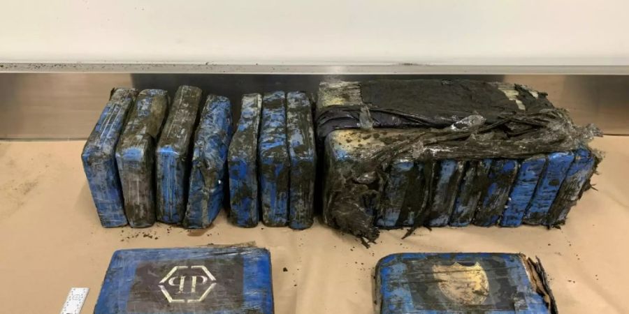 Die an einem neuseeländischen Strand angespülten Kokainpäckchen