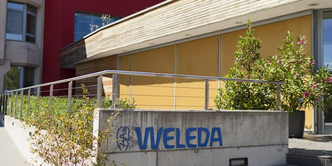 Mit den Naturkosmetika von Weleda geht's weiter aufwärts. Seinen Hauptsitz hat das Unternehmen in Arlesheim BL. (KEYSTONE/GAETAN BALLY) Mit den Naturkosmetika von Weleda geht's weiter aufwärts. Seinen Hauptsitz hat das Unternehmen in Arlesheim BL. (KEYSTONE/GAETAN BALLY)