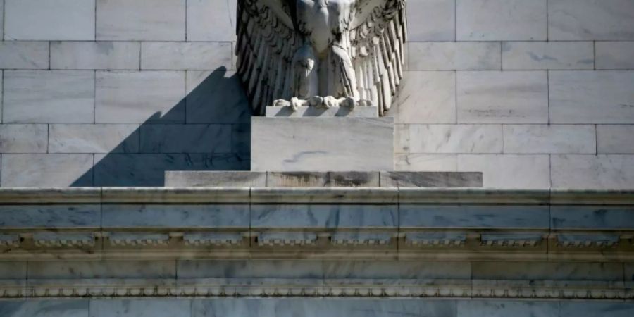 Fassade des Sitzes der US-Notenbank in Washington