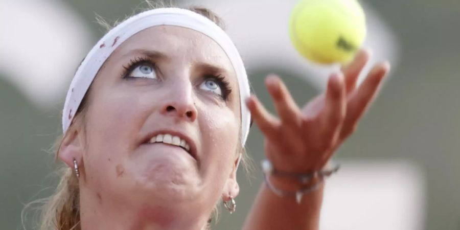 Beim Aufschlag eine schmerzhafte Entzündung zugezogen: Timea Bacsinszky kann nicht zum WTA-Turnier in Palermo antreten