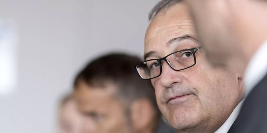 65'000 Personen verlangen von Wirtschaftsminister Guy Parmelin in einer Petition einen sofortigen Marschhalt beim Freihandelsabkommen mit den Mercosur-Staaten. (Archivbild)