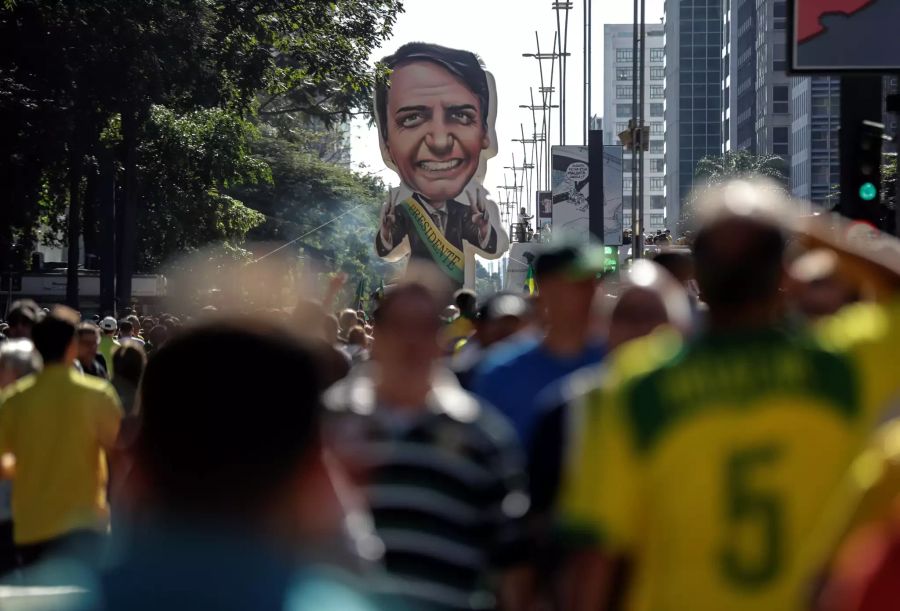 Bolsonaro-Anhänger demonstrieren auch in Sao Paulo.