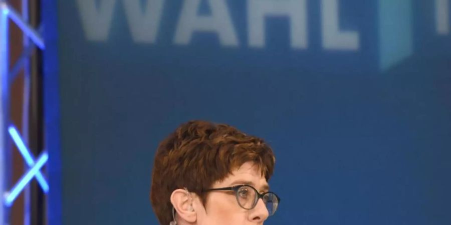 Weder CDU-Chefin Annegret Kramp-Karrenbauer noch die SPD-Vorsitzende Andrea Nahles haben nach einer Analyse der Forschungsgruppe Wahlen ihren Parteien geholfen. Foto: Gregor Fischer