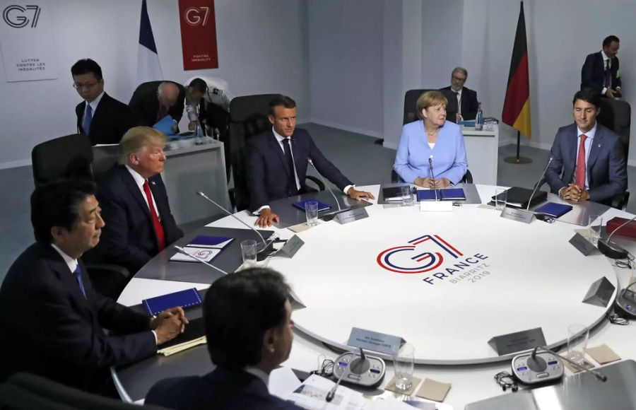 G7