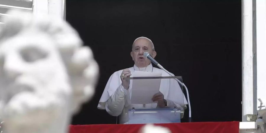 Papst Franziskus beim Angelus-Mittagsgebet: Die Klima-Beschlussvorlage für den CDU-Bundesvorstand beginnt mit dem Namen des katholischen Kirchenoberhauptes. Foto: Gregorio Borgia/AP