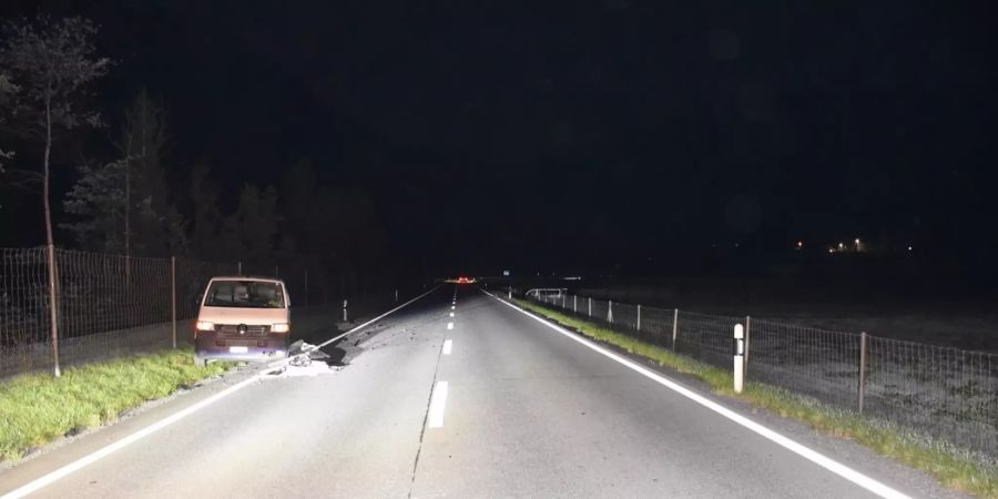 Fahrer schlief während Fahrt ein.